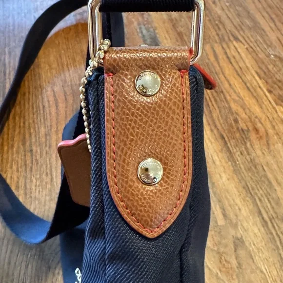 Coach Dark Blue Crossbody Bag with Tan Details - Picture 6 of 10